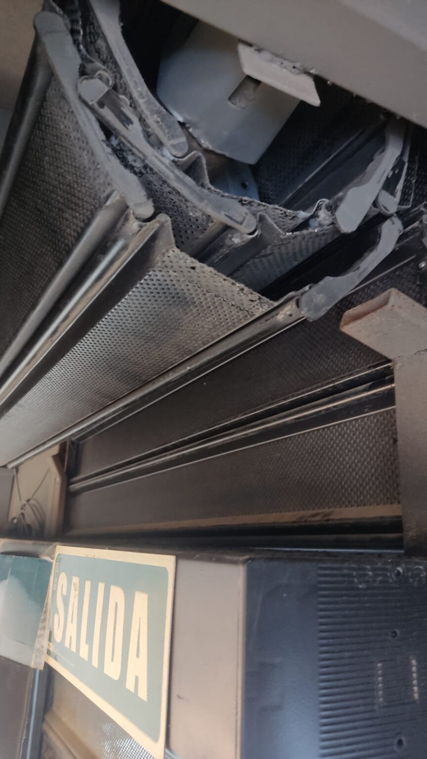 Persiana Express 24h soluciones rápidas para motores de puertas automáticas